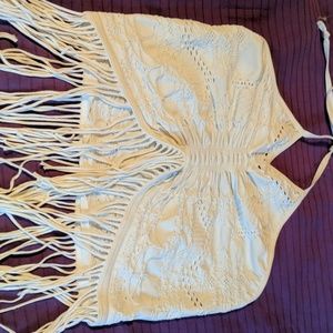 Sweet halter top.